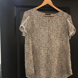 Large, lightweight blouse